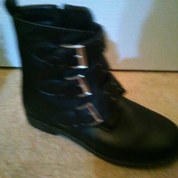 Bobbie brooks boots - Picture 5 of 6